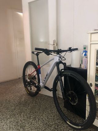 Bicicleta: CUBE Elite Pro carbono C68 2024