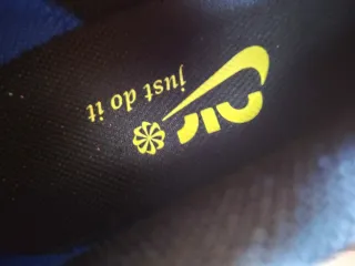 Zapatillas Nike Air Negras y Azules