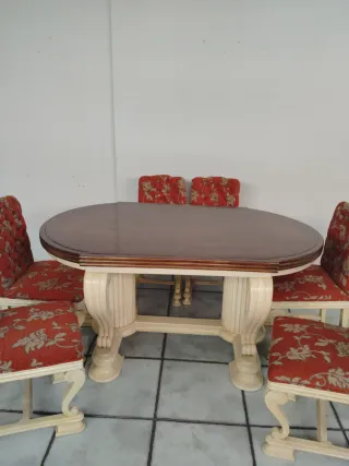 Mesa de comedor nogal y 6 sillas