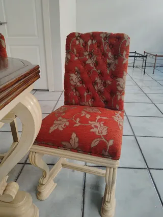 Mesa de comedor nogal y 6 sillas