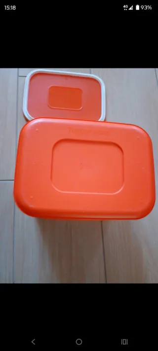 Contenitore Tupperware Arancione