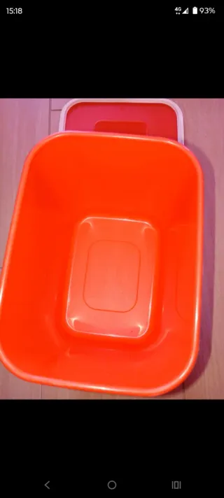 Contenitore Tupperware Arancione