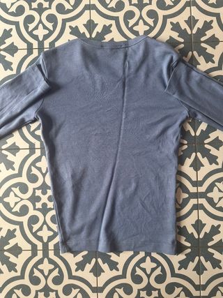 Camiseta ZARA manga larga azul