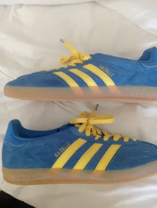 Zapatillas Adidas Gazelle Clásicas Azul/Amarillo
