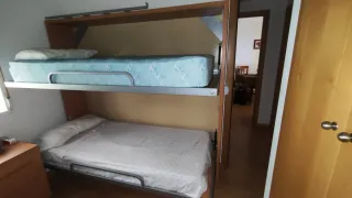 Cama litera abatible madera y metal