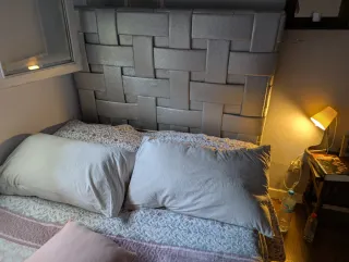 Cabecero tapizado polipiel gris