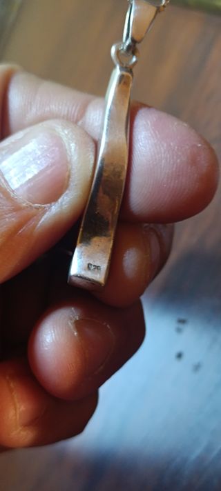 Collana in argento 925 e pendente ondulato moderni