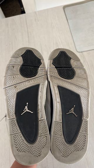 Jordan 4 Retro Blanco/Gris Neutro Talla 40