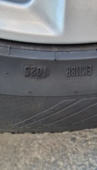 Llantas y neumaticos Ford 235/55 R17