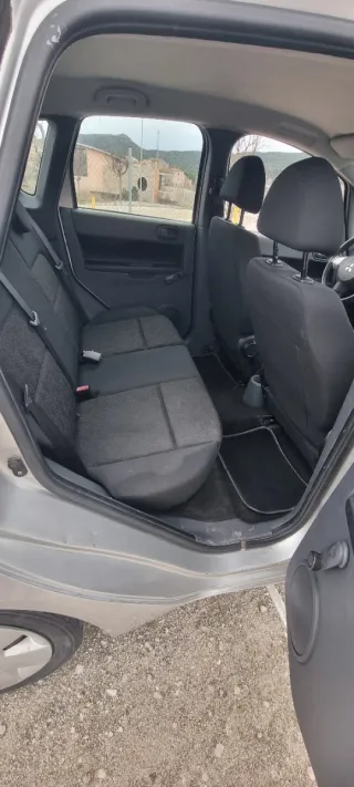 Mitsubishi Colt 2009