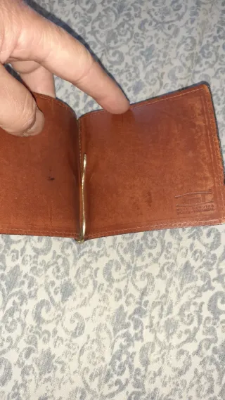 billetera vintage de piel genuina  marca Armasil