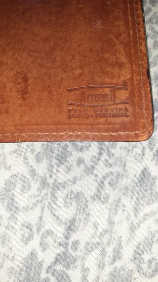 billetera vintage de piel genuina  marca Armasil