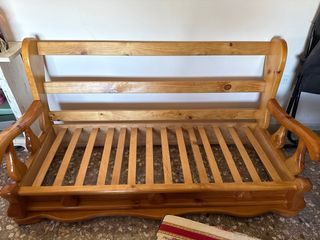 Set divano e due poltrone in legno massello