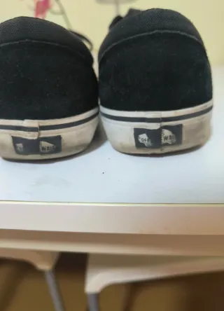 Zapatillas Vans lona negras y blancas