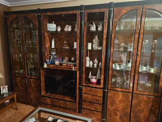 Mueble de salón vitrina y cajones