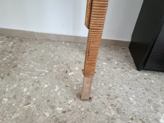 Mobile ingresso in vimini e vetro