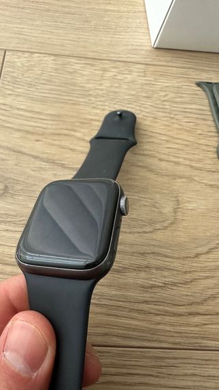Apple Watch Series 4 44mm Preto/Prata
