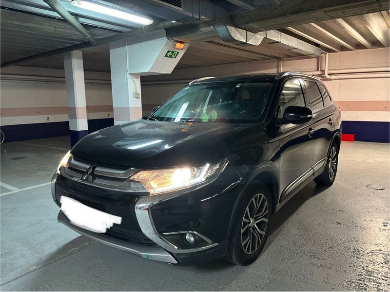 Mitsubishi Outlander 2018 - foto 1