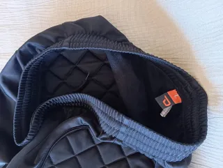 Pantalón portero chico acolchado