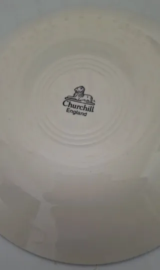 Plato Churchill England Azul y Blanco Porcelana