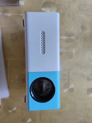 Mini Proyector LED Nuevo