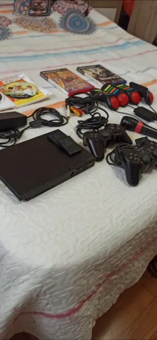 PlayStation 2 Slim Negra Completa