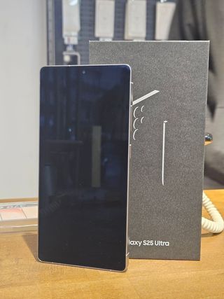 SAMSUNG S25 ULTRA 256GB NEGRO - 88 CICLOS