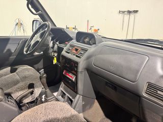 Mitsubishi Pajero 1998