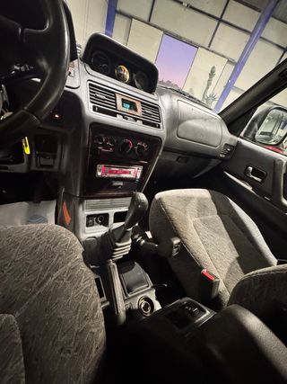 Mitsubishi Pajero 1998