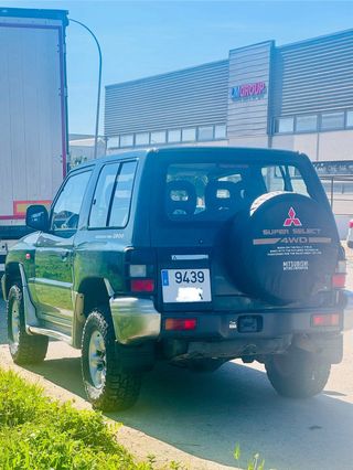 Mitsubishi Pajero 1998