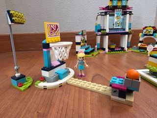 Lego Friends 41338 Polideportivo