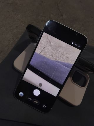 Iphone 14 100% Batería 128GB + 2 Fundas