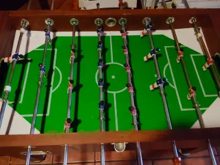 Futbolín de madera