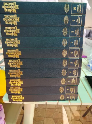Enciclopedia Moderna Universal (10 Tomos)