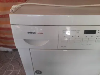 Secadora blanca