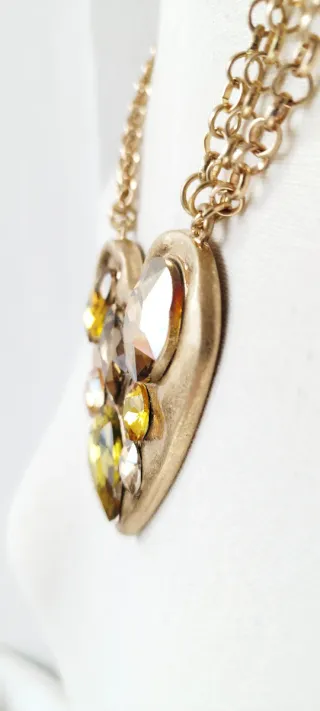 Collana Max Mara cuore con pietre dorate