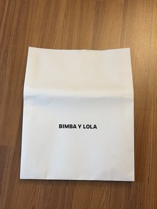 Bolsa de papel sin asas BIMBA Y LOLA letras reliev