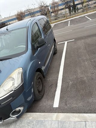 Mudanzas y portes económicos  631626817  674456725