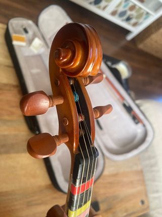 Violín 1/4 con arco y estuche