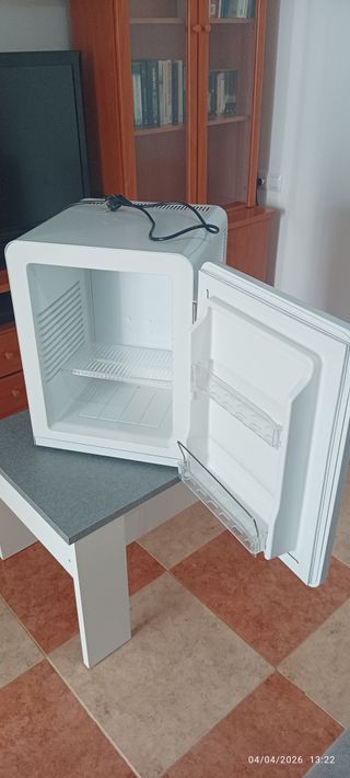 Nevera Minibar Estilo Vintage Blanca