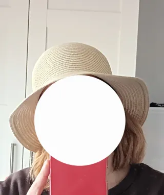 Sobrero beige de paja