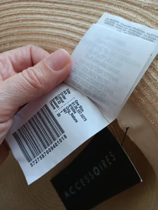 Sobrero beige de paja