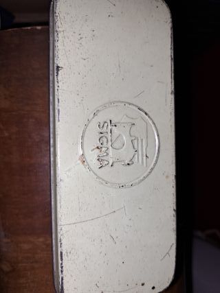 Máquina de coser Sigma vintage con mueble