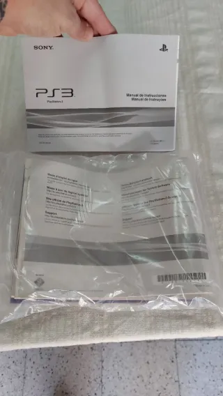 Sony PlayStation 3 (PS3) 250GB(pack)