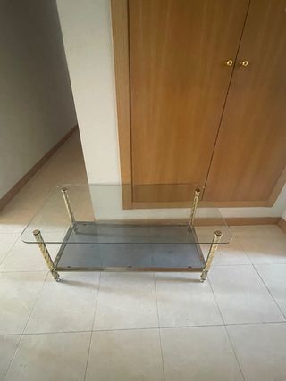 Mesa de centro cristal y metal dorado