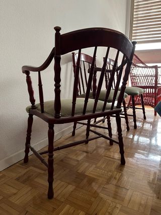 Conjunto 2 butacas y 4 sillas madera