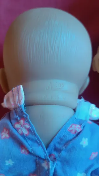 Lote 4 muñecos bebé