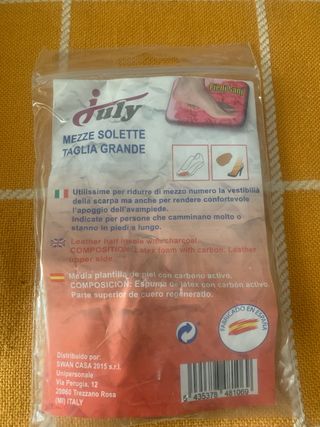 Falda y zapatos de flamenco negros profesional