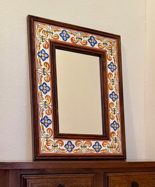 Espejo Marco Cerámica y Madera