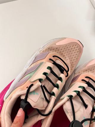 Adidas niño talla 36 multicolor